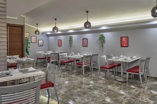 Golden Carven Hotel image 9