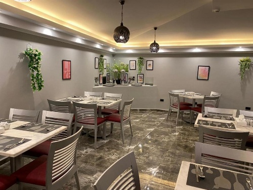 Golden Carven Hotel image 25